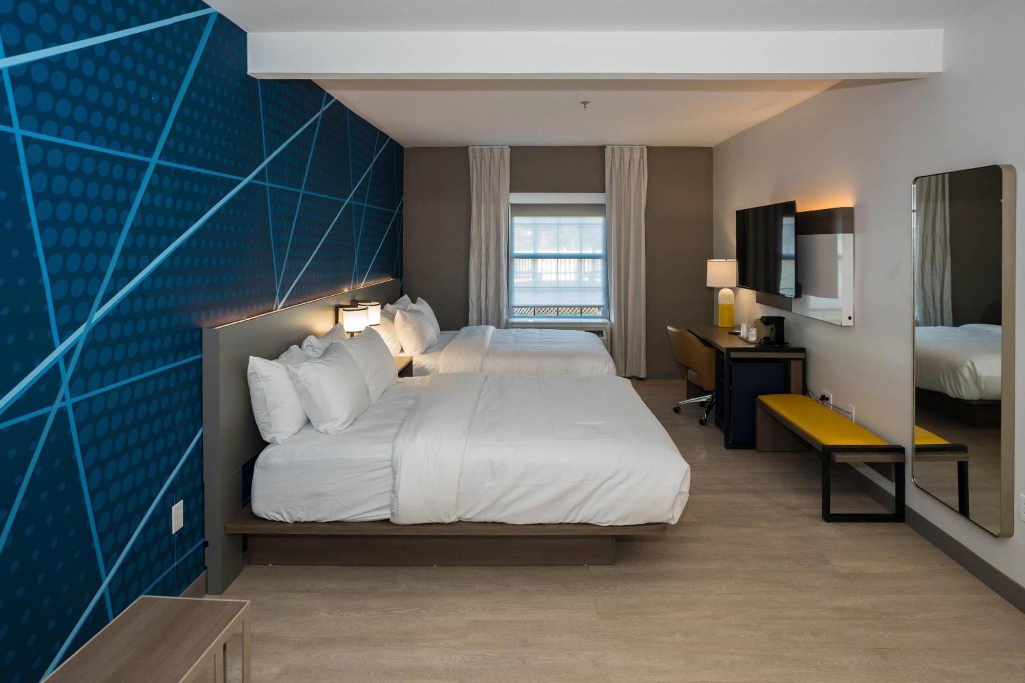 Comfort Inn & Suites River City Decatur Exteriör bild