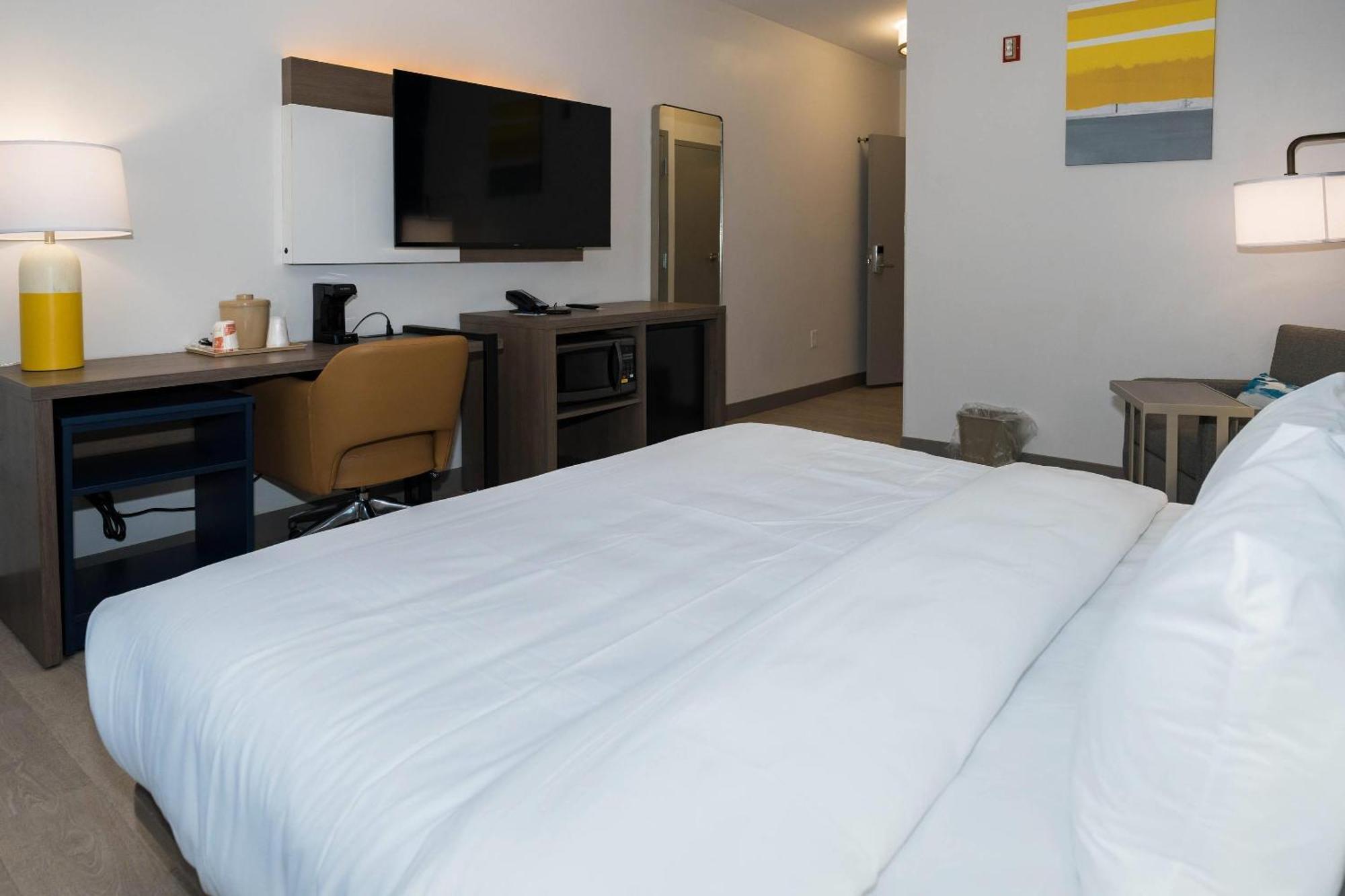 Comfort Inn & Suites River City Decatur Exteriör bild